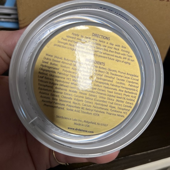 Dr. Denese Triple Strength Neck Wrinkle Smoother 4 Oz - Picture 3 of 5